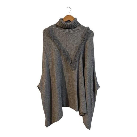 Leo & Ugo Grey Sweater Poncho Women's Size 52 Faux Fur - Picture 1 of 5